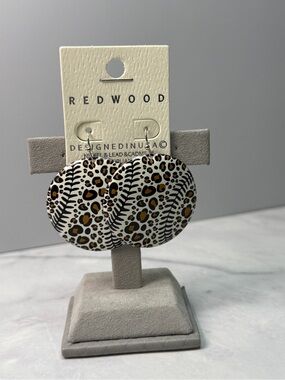 🚨3 for $15🚨 Redwood Leopard Print Baseball Themed Drop Earrings